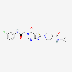 1-(6-{[(3-Chlorophenyl)carbamoyl]methyl}-7-oxo-6H,7H-[1,3]thiazolo[4,5-D]pyrimidin-2-YL)-N-cyclopropylpiperidine-4-carboxamide