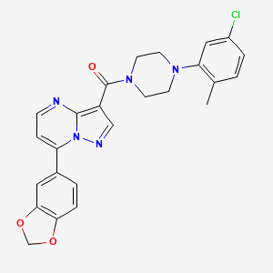 [7-(1,3-Benzodioxol-5-yl)pyrazolo[1,5-a]pyrimidin-3-yl][4-(5-chloro-2-methylphenyl)piperazin-1-yl]methanone