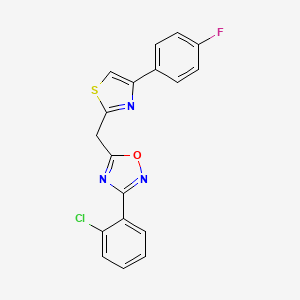 3-(2-Chlorophenyl)-5-{[4-(4-fluorophenyl)-1,3-thiazol-2-yl]methyl}-1,2,4-oxadiazole