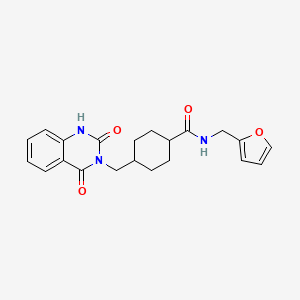 molecular formula C21H23N3O4 B11223084 trans-N-(furan-2-ylmethyl)-4-[(2-hydroxy-4-oxoquinazolin-3(4H)-yl)methyl]cyclohexanecarboxamide 