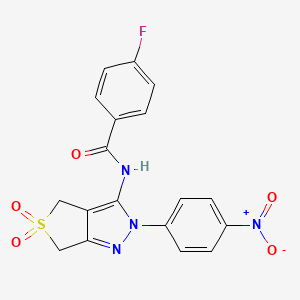 molecular formula C18H13FN4O5S B11223246 4-fluoro-N-(2-(4-nitrophenyl)-5,5-dioxido-4,6-dihydro-2H-thieno[3,4-c]pyrazol-3-yl)benzamide 