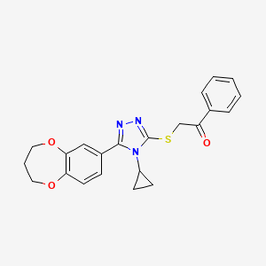 molecular formula C22H21N3O3S B11227466 2-{[4-cyclopropyl-5-(3,4-dihydro-2H-1,5-benzodioxepin-7-yl)-4H-1,2,4-triazol-3-yl]sulfanyl}-1-phenylethanone 