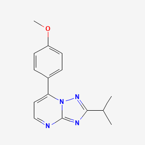 molecular formula C15H16N4O B11230037 7-(4-Methoxyphenyl)-2-(propan-2-yl)[1,2,4]triazolo[1,5-a]pyrimidine 