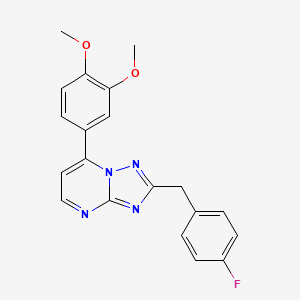 molecular formula C20H17FN4O2 B11230515 7-(3,4-Dimethoxyphenyl)-2-(4-fluorobenzyl)[1,2,4]triazolo[1,5-a]pyrimidine 