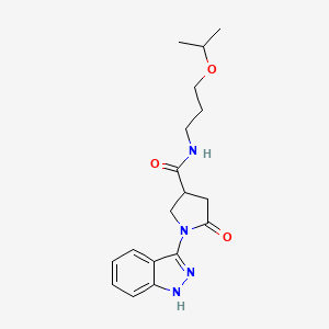 molecular formula C18H24N4O3 B11230563 1-(1H-indazol-3-yl)-N-(3-isopropoxypropyl)-5-oxo-3-pyrrolidinecarboxamide 