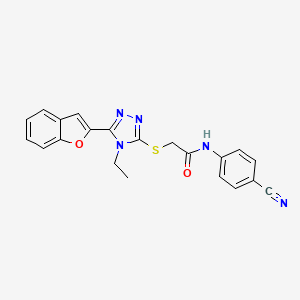 molecular formula C21H17N5O2S B11232027 2-{[5-(1-benzofuran-2-yl)-4-ethyl-4H-1,2,4-triazol-3-yl]sulfanyl}-N-(4-cyanophenyl)acetamide 