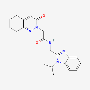 molecular formula C21H25N5O2 B11233869 2-(3-oxo-5,6,7,8-tetrahydrocinnolin-2(3H)-yl)-N-{[1-(propan-2-yl)-1H-benzimidazol-2-yl]methyl}acetamide 