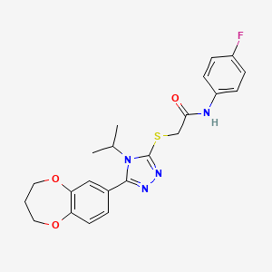 molecular formula C22H23FN4O3S B11240306 2-{[5-(3,4-dihydro-2H-1,5-benzodioxepin-7-yl)-4-(propan-2-yl)-4H-1,2,4-triazol-3-yl]sulfanyl}-N-(4-fluorophenyl)acetamide 