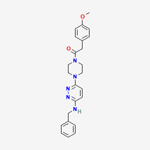 1-(4-(6-(Benzylamino)pyridazin-3-yl)piperazin-1-yl)-2-(4-methoxyphenyl)ethanone