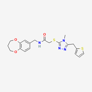 molecular formula C20H22N4O3S2 B11250624 N-(3,4-dihydro-2H-1,5-benzodioxepin-7-ylmethyl)-2-{[4-methyl-5-(thiophen-2-ylmethyl)-4H-1,2,4-triazol-3-yl]sulfanyl}acetamide 