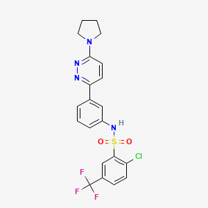 molecular formula C21H18ClF3N4O2S B11260031 2-chloro-N-(3-(6-(pyrrolidin-1-yl)pyridazin-3-yl)phenyl)-5-(trifluoromethyl)benzenesulfonamide 