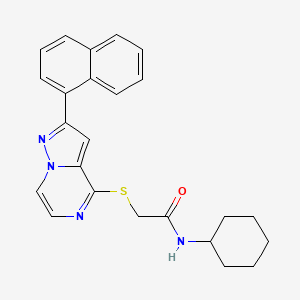 N-cyclohexyl-2-{[2-(naphthalen-1-yl)pyrazolo[1,5-a]pyrazin-4-yl]sulfanyl}acetamide