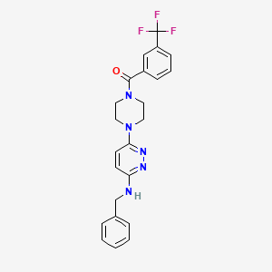 molecular formula C23H22F3N5O B11263545 N-benzyl-6-{4-[3-(trifluoromethyl)benzoyl]piperazin-1-yl}pyridazin-3-amine 