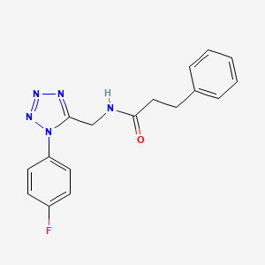 molecular formula C17H16FN5O B11263600 N-((1-(4-fluorophenyl)-1H-tetrazol-5-yl)methyl)-3-phenylpropanamide 