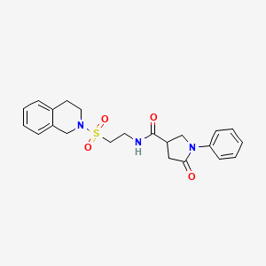 molecular formula C22H25N3O4S B11267261 N-(2-((3,4-dihydroisoquinolin-2(1H)-yl)sulfonyl)ethyl)-5-oxo-1-phenylpyrrolidine-3-carboxamide 