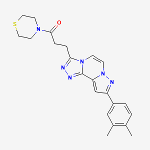 molecular formula C22H24N6OS B11267317 3-(9-(3,4-Dimethylphenyl)pyrazolo[1,5-a][1,2,4]triazolo[3,4-c]pyrazin-3-yl)-1-thiomorpholinopropan-1-one 