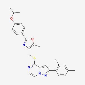 molecular formula C28H28N4O2S B11268555 2-(2,4-Dimethylphenyl)-4-[({5-methyl-2-[4-(propan-2-yloxy)phenyl]-1,3-oxazol-4-yl}methyl)sulfanyl]pyrazolo[1,5-a]pyrazine 