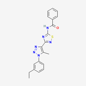 molecular formula C20H18N6OS B11270687 N-{3-[1-(3-ethylphenyl)-5-methyl-1H-1,2,3-triazol-4-yl]-1,2,4-thiadiazol-5-yl}benzamide 