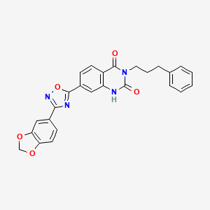 molecular formula C26H20N4O5 B11270774 7-(3-(benzo[d][1,3]dioxol-5-yl)-1,2,4-oxadiazol-5-yl)-3-(3-phenylpropyl)quinazoline-2,4(1H,3H)-dione 