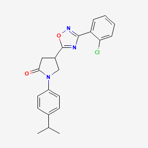 4-[3-(2-Chlorophenyl)-1,2,4-oxadiazol-5-yl]-1-[4-(propan-2-yl)phenyl]pyrrolidin-2-one