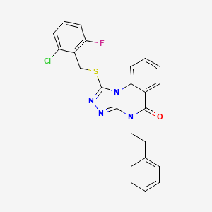 molecular formula C24H18ClFN4OS B11273776 1-((2-chloro-6-fluorobenzyl)thio)-4-phenethyl-[1,2,4]triazolo[4,3-a]quinazolin-5(4H)-one 