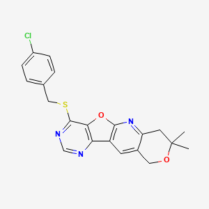 molecular formula C21H18ClN3O2S B11276187 15-[(4-chlorophenyl)methylsulfanyl]-5,5-dimethyl-6,17-dioxa-2,12,14-triazatetracyclo[8.7.0.03,8.011,16]heptadeca-1(10),2,8,11(16),12,14-hexaene 