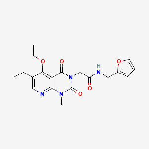 molecular formula C19H22N4O5 B11277111 2-(5-ethoxy-6-ethyl-1-methyl-2,4-dioxo-1,4-dihydropyrido[2,3-d]pyrimidin-3(2H)-yl)-N-(furan-2-ylmethyl)acetamide 