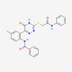 molecular formula C25H21N5O3S B11277707 N-[4-Methyl-2-(5-oxo-3-{[(phenylcarbamoyl)methyl]sulfanyl}-4,5-dihydro-1,2,4-triazin-6-YL)phenyl]benzamide 