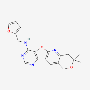 molecular formula C19H18N4O3 B11279725 N-(furan-2-ylmethyl)-5,5-dimethyl-6,17-dioxa-2,12,14-triazatetracyclo[8.7.0.03,8.011,16]heptadeca-1(10),2,8,11(16),12,14-hexaen-15-amine 