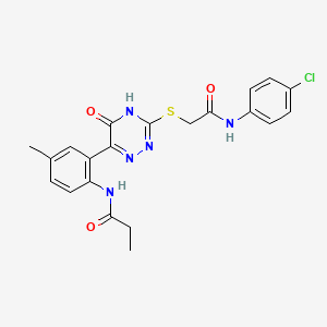 N-{2-[3-({[(4-Chlorophenyl)carbamoyl]methyl}sulfanyl)-5-oxo-4,5-dihydro-1,2,4-triazin-6-YL]-4-methylphenyl}propanamide