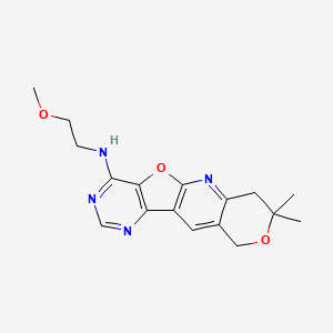 molecular formula C17H20N4O3 B11280853 N-(2-methoxyethyl)-5,5-dimethyl-6,17-dioxa-2,12,14-triazatetracyclo[8.7.0.03,8.011,16]heptadeca-1(10),2,8,11(16),12,14-hexaen-15-amine 