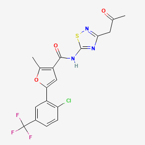 molecular formula C18H13ClF3N3O3S B11285415 5-[2-chloro-5-(trifluoromethyl)phenyl]-2-methyl-N-[3-(2-oxopropyl)-1,2,4-thiadiazol-5-yl]furan-3-carboxamide 