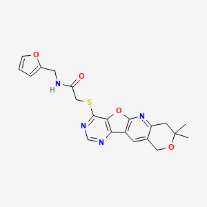 2-[(5,5-dimethyl-6,17-dioxa-2,12,14-triazatetracyclo[8.7.0.03,8.011,16]heptadeca-1(10),2,8,11(16),12,14-hexaen-15-yl)sulfanyl]-N-(furan-2-ylmethyl)acetamide