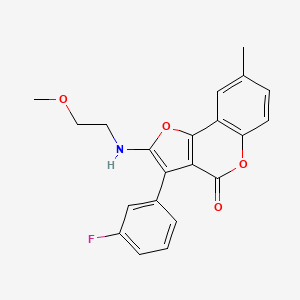 molecular formula C21H18FNO4 B11286835 3-(3-fluorophenyl)-2-[(2-methoxyethyl)amino]-8-methyl-4H-furo[3,2-c]chromen-4-one 