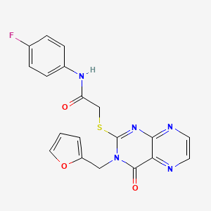 molecular formula C19H14FN5O3S B11287386 N-(4-fluorophenyl)-2-({3-[(furan-2-yl)methyl]-4-oxo-3,4-dihydropteridin-2-yl}sulfanyl)acetamide 