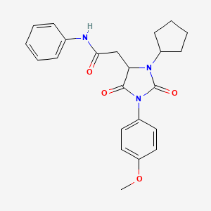 2-[3-cyclopentyl-1-(4-methoxyphenyl)-2,5-dioxoimidazolidin-4-yl]-N-phenylacetamide