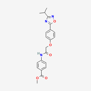 Methyl 4-[({4-[3-(propan-2-yl)-1,2,4-oxadiazol-5-yl]phenoxy}acetyl)amino]benzoate