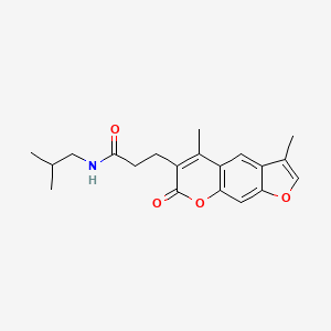 molecular formula C20H23NO4 B11300925 3-(3,5-dimethyl-7-oxo-7H-furo[3,2-g]chromen-6-yl)-N-isobutylpropanamide 