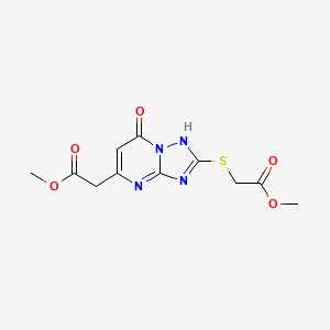 molecular formula C11H12N4O5S B11302642 Methyl {[5-(2-methoxy-2-oxoethyl)-7-oxo-4,7-dihydro[1,2,4]triazolo[1,5-a]pyrimidin-2-yl]thio}acetate 