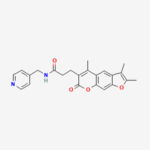 molecular formula C23H22N2O4 B11303678 N-(pyridin-4-ylmethyl)-3-(2,3,5-trimethyl-7-oxo-7H-furo[3,2-g]chromen-6-yl)propanamide 