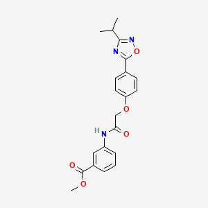 Methyl 3-[({4-[3-(propan-2-yl)-1,2,4-oxadiazol-5-yl]phenoxy}acetyl)amino]benzoate