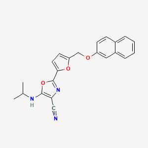 molecular formula C22H19N3O3 B11312083 2-{5-[(Naphthalen-2-yloxy)methyl]furan-2-yl}-5-(propan-2-ylamino)-1,3-oxazole-4-carbonitrile 