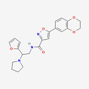 molecular formula C22H23N3O5 B11312703 5-(2,3-dihydro-1,4-benzodioxin-6-yl)-N-[2-(furan-2-yl)-2-(pyrrolidin-1-yl)ethyl]-1,2-oxazole-3-carboxamide 