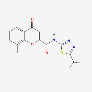 molecular formula C16H15N3O3S B11314176 8-methyl-4-oxo-N-[5-(propan-2-yl)-1,3,4-thiadiazol-2-yl]-4H-chromene-2-carboxamide 