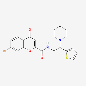 molecular formula C21H21BrN2O3S B11314790 7-bromo-4-oxo-N-[2-(piperidin-1-yl)-2-(thiophen-2-yl)ethyl]-4H-chromene-2-carboxamide 