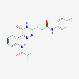 N-{2-[3-({1-[(2,4-dimethylphenyl)amino]-1-oxopropan-2-yl}sulfanyl)-5-oxo-4,5-dihydro-1,2,4-triazin-6-yl]phenyl}-2-methylpropanamide