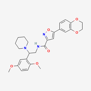 molecular formula C27H31N3O6 B11318233 5-(2,3-dihydro-1,4-benzodioxin-6-yl)-N-[2-(2,5-dimethoxyphenyl)-2-(piperidin-1-yl)ethyl]-1,2-oxazole-3-carboxamide 