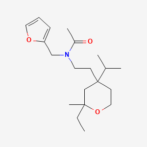 molecular formula C20H33NO3 B11324567 N-{2-[2-Ethyl-2-methyl-4-(propan-2-YL)oxan-4-YL]ethyl}-N-[(furan-2-YL)methyl]acetamide 