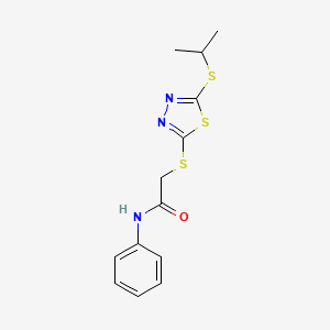 N-phenyl-2-{[5-(propan-2-ylsulfanyl)-1,3,4-thiadiazol-2-yl]sulfanyl}acetamide