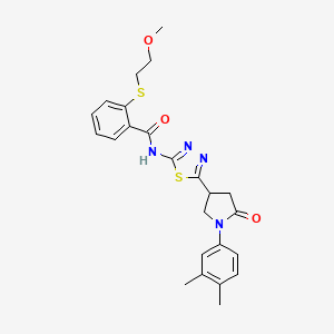 N-{5-[1-(3,4-dimethylphenyl)-5-oxopyrrolidin-3-yl]-1,3,4-thiadiazol-2-yl}-2-[(2-methoxyethyl)sulfanyl]benzamide